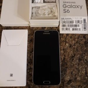 **SOLD**Samsung Galaxy S6 32GB G920A AT&T Unlocked